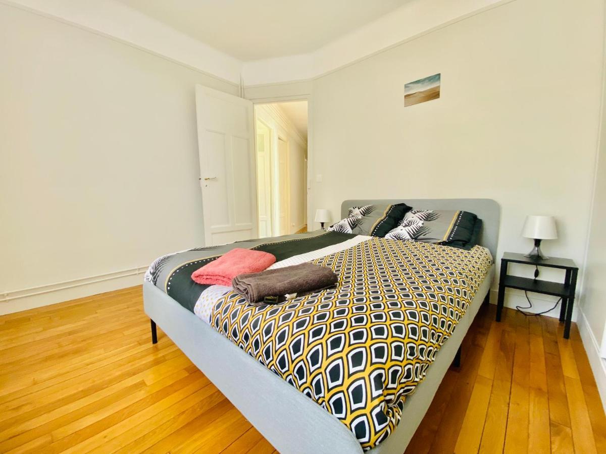 Cozy Appart'3 - Centre Ville & Proche Gare - Cozy Houses Massy  Ngoại thất bức ảnh